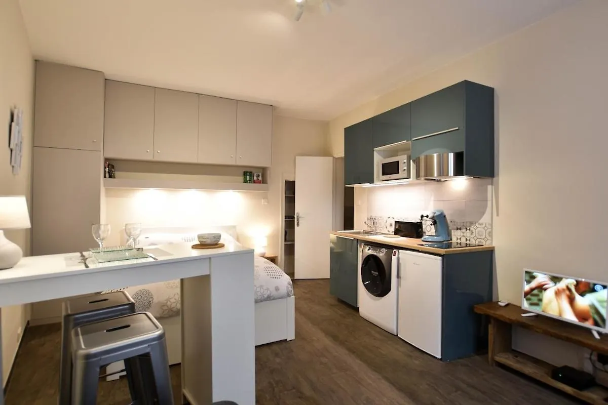 Studio Cosy Abondance Au Coeur Du Centre Historique -Wifi-Coin Chambre 아흘르
